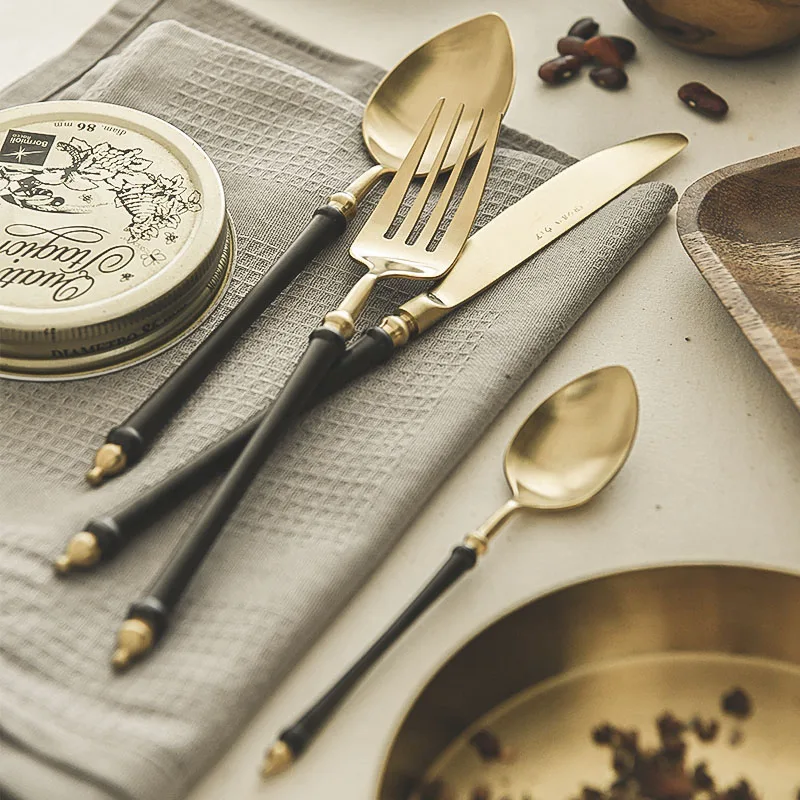 

Nordic Luxury Cutlery Set Portable Stainless Steel Gold Steak Food Dining Cutlery Set Vajilla Completa Kitchen Tableware DB60DC