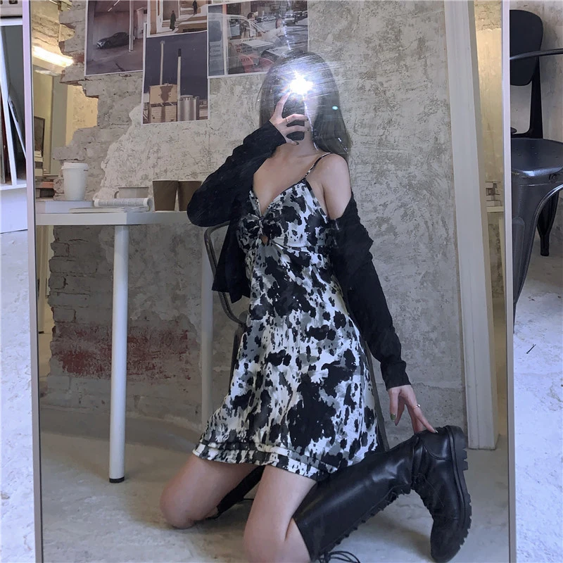 

Vintage Tie Dye Sleeveless Dresses For Women Party Summer V-neck Bow Black Dress Casual Plus Size Spaghetti Strap Women Clothing