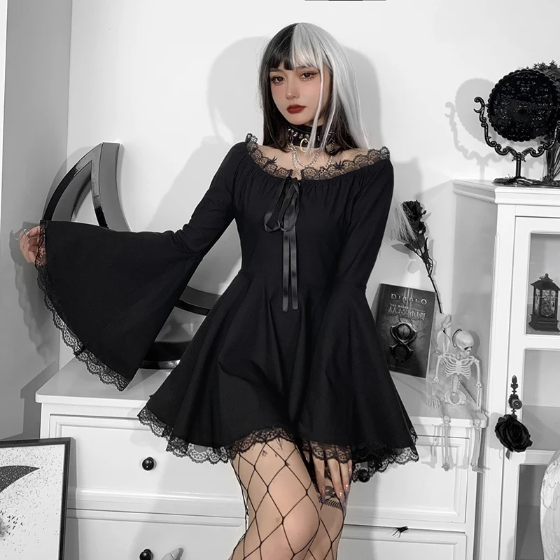 Готическое черное кружевное платье InsGoth с расклешенными рукавами в стиле