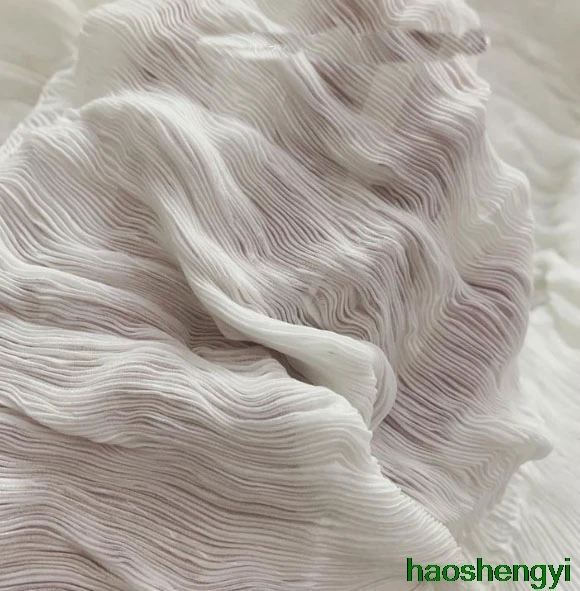 Ткань из водорослей Hengluan white мягкая прозрачная со складками за полцены | Дом и сад