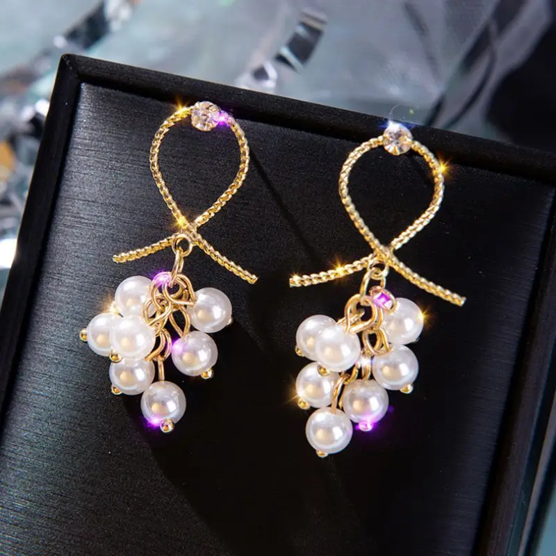 

2021 new S925 silver needle pearl grape string tassel earrings fashion temperament ladies earrings holiday party gift