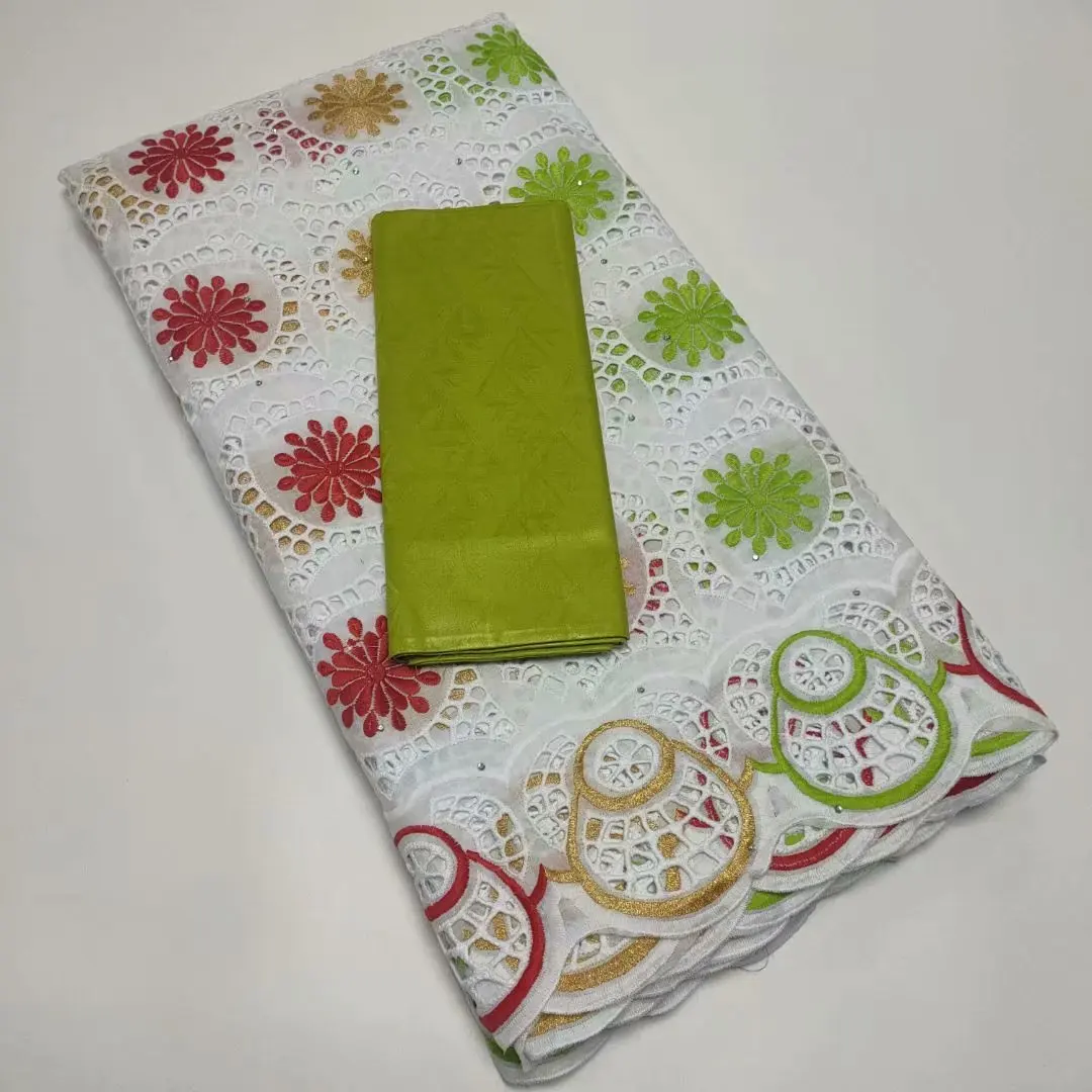 

TCB40 (хлопок 2.5Y + Базен 2.5Y) новое поступление Африканский хлопок вуаль кружевной ткани, наивысшего качества в африканском стиле фут кружевная ...