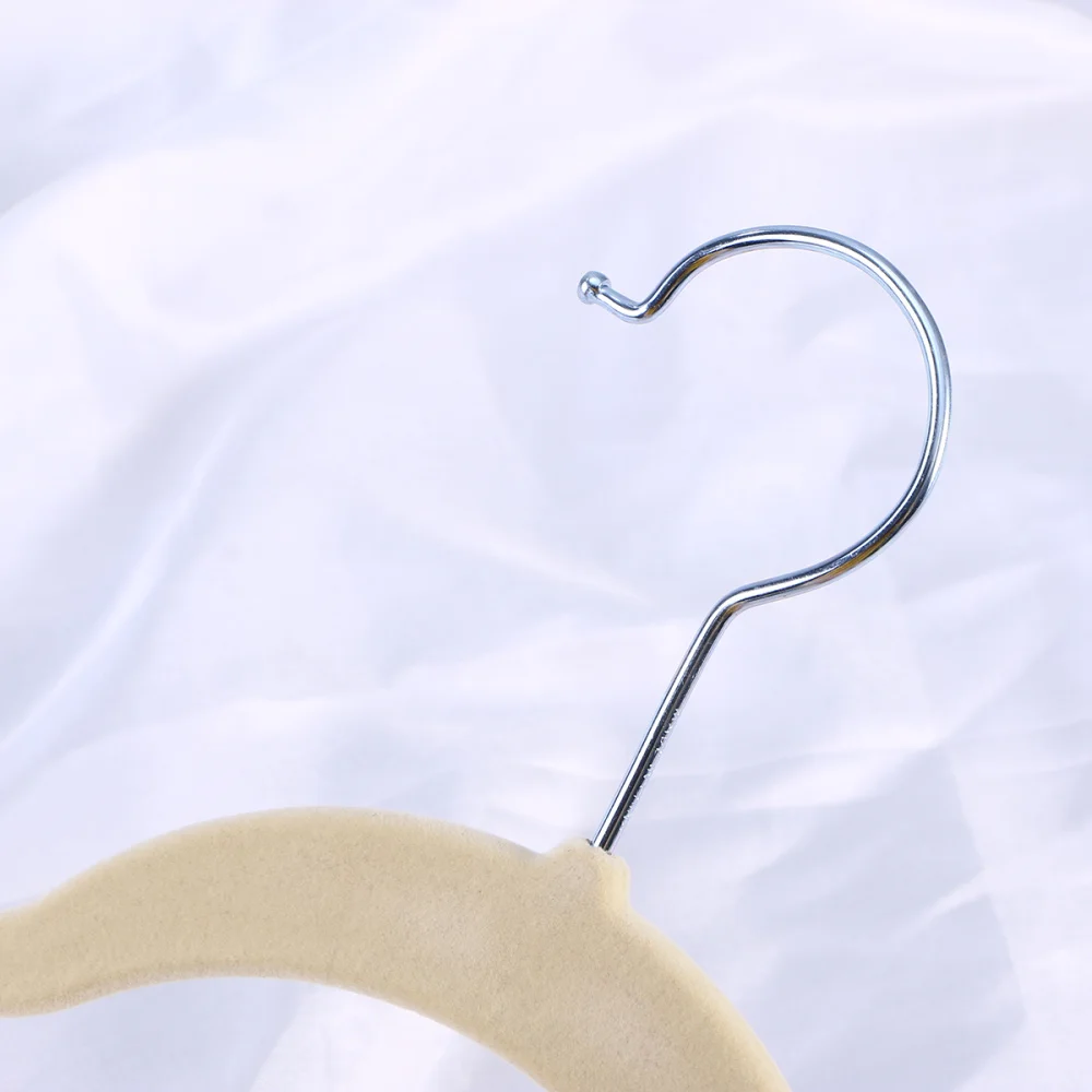 

20pcs Non-Slip Flocked Hangers Heavy Duty Coat Hanger Dual Purpose Clothes Hanger(Black)