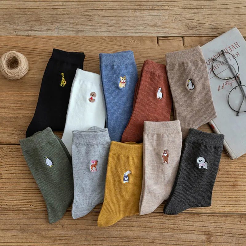 

Cute Animal Embroidery Cotton Socks For Women Cartoon Pattern Female Lovely Socks Embroidery Solid Color Mid Tube Stockings 2021