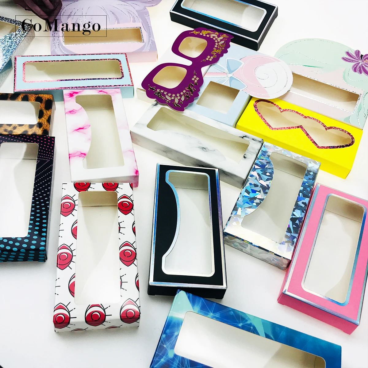 

CoMango Eyelash Packaging Box Wholesale 3D Mink Lashes Bulk Empty Box 25mm Mink Eyelashes Cases False Eyelashes Paper Box