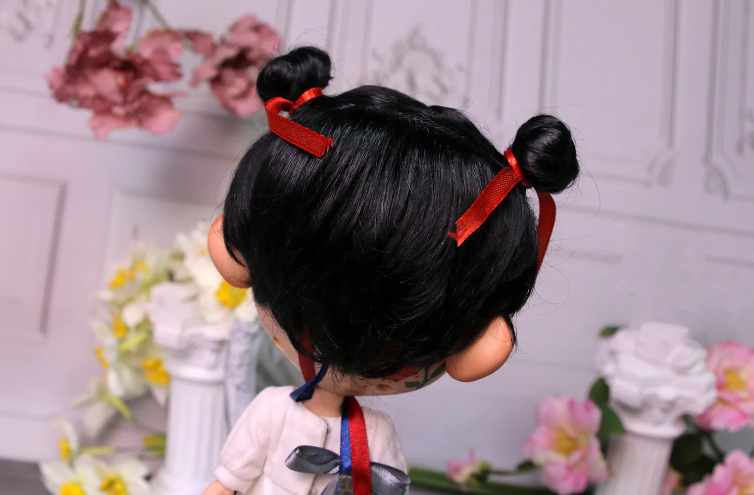Фото Искусственные волосы для кукол Blythes, размер 1/6, стильный и гладкий, имитация мохера, классический черный парик, сделано Demon Neza №4