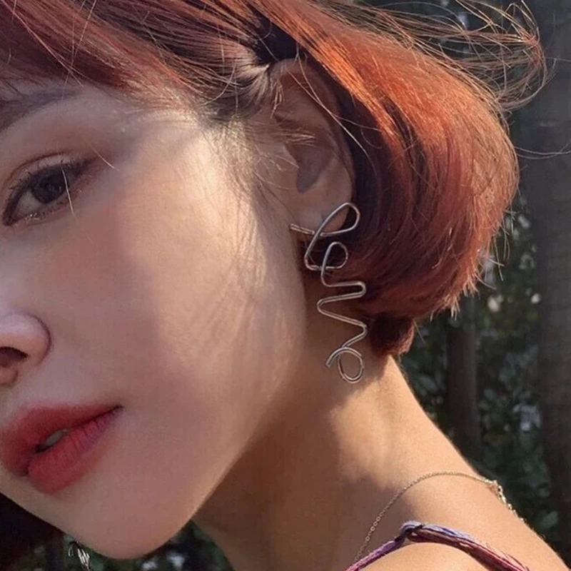 2019 Новое поступление золотые серебряные цвета любовь письмо серьги для женщин