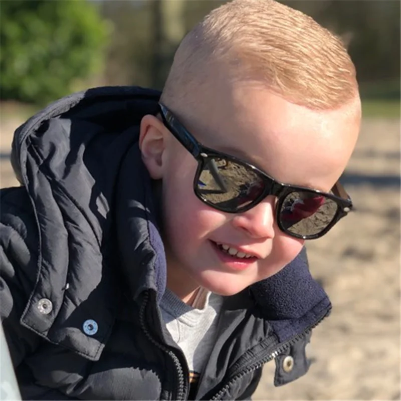 

Hot sale Cool 2-15 Years Kids Sunglasses Sun Glasses for Children Boys Girls Fashion Eyewares Coating Lens UV 400 Protection