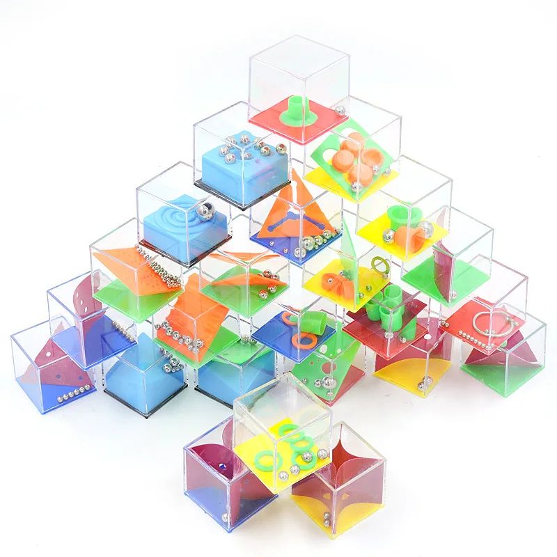 

24PCS Mini 3D Maze Puzzle Maze With Beads Toy Plastic Handheld Brain Teaser Beads IQ Cube Games Early Learning Hand Games
