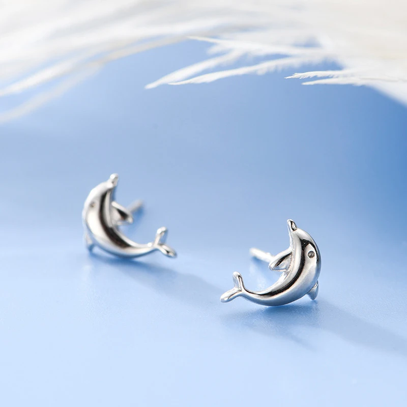

Simple Silver Color Animal Dolphin Stud Earrings Korean Fashion Women's Wedding Jewelry Gift Cute Sweet Girl Party Accessories