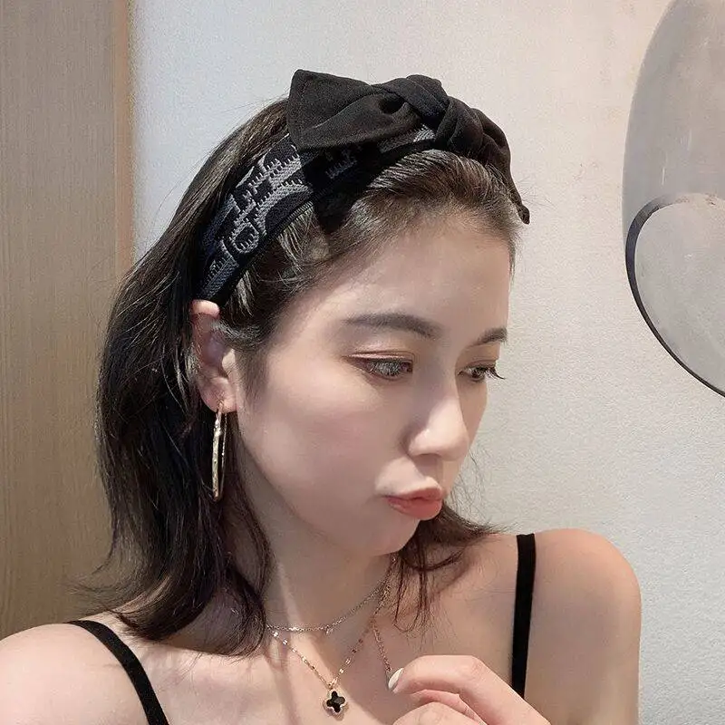 

Temperament hairpin hairband female joker simple online celebrity Korea retro wide-brimmed hair band headband