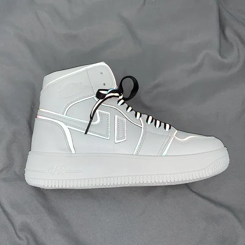 

New 2020 Fashion Women Vulcanized Shoes Autumn Femme Flats Sneakers Women White Ladies High Top Trainers Tenis Feminino