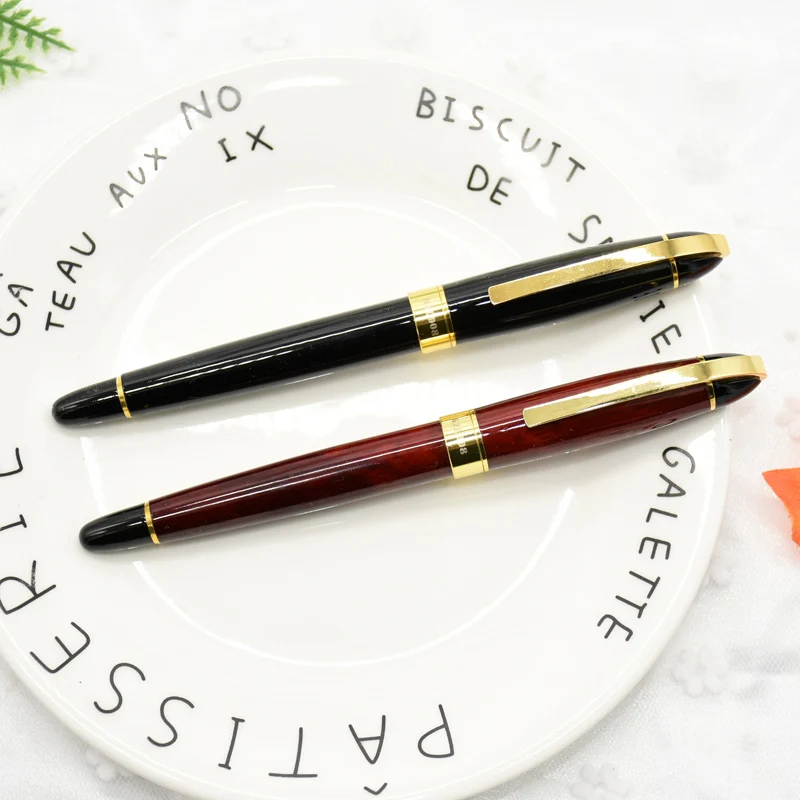 

1pcs Luxury Business fountain pen Stationery Office School Supplies Fountain Pen Chinese Red Lacquer Black Line ink Gift pen