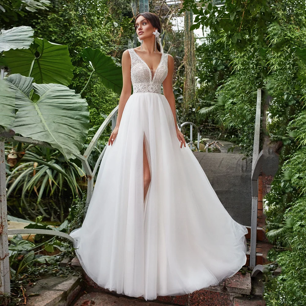 

Modern Tulle A Line Wedding Dress Sexy V Neck Sleeveless Bohemain Bridal Gown Backless Side Slit Bride Dresses