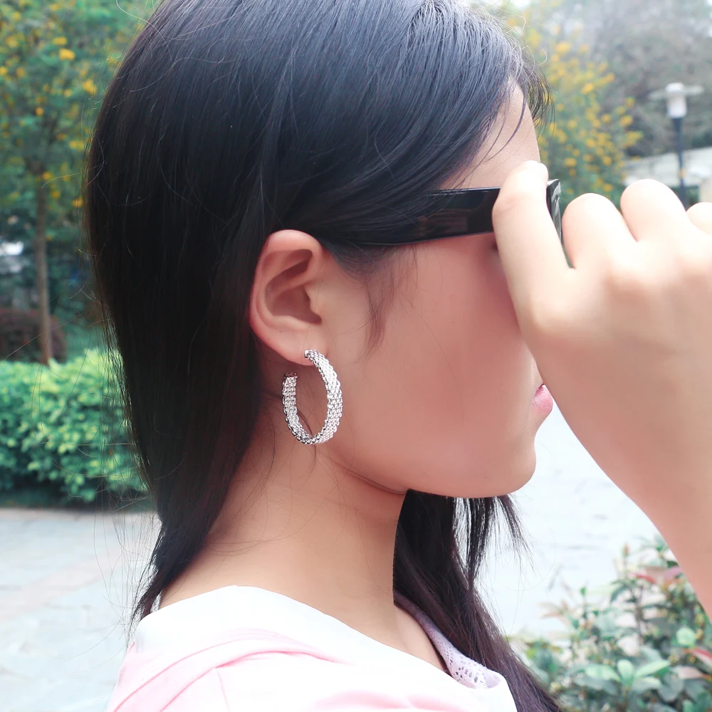 Ясмин Твердые стерлингового серебра 925 Новинка 2017 года Геометрия себе серьги