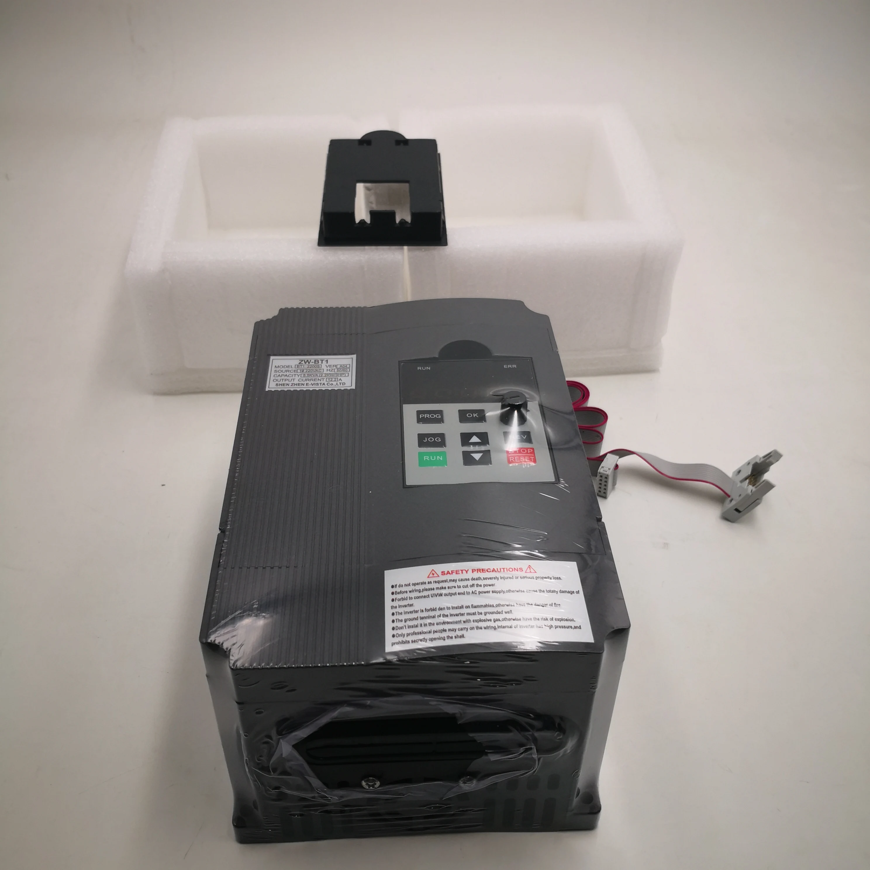 VFD Инвертор VFD 220 кВт 220 В в и в 3P из переменной частоты Инвертор ZW-BT1