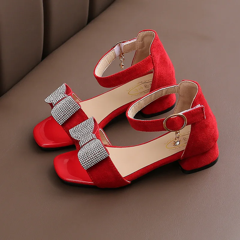 Модные детские летние босоножки принцессы со стразами и бантом для маленьких