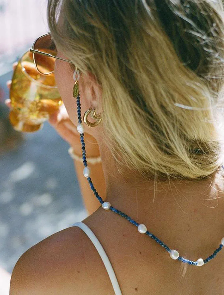 

Цепочка для очков с бусинами и пресноводным жемчугом