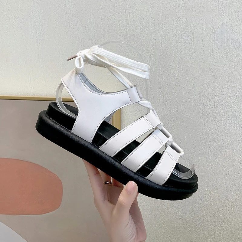 

Women Flat Sandals 2021 Summer Fashion Cross Weaving Open Toe Leather Shoes Ankle Strap White Casual Female Sexy Hollow Sandal