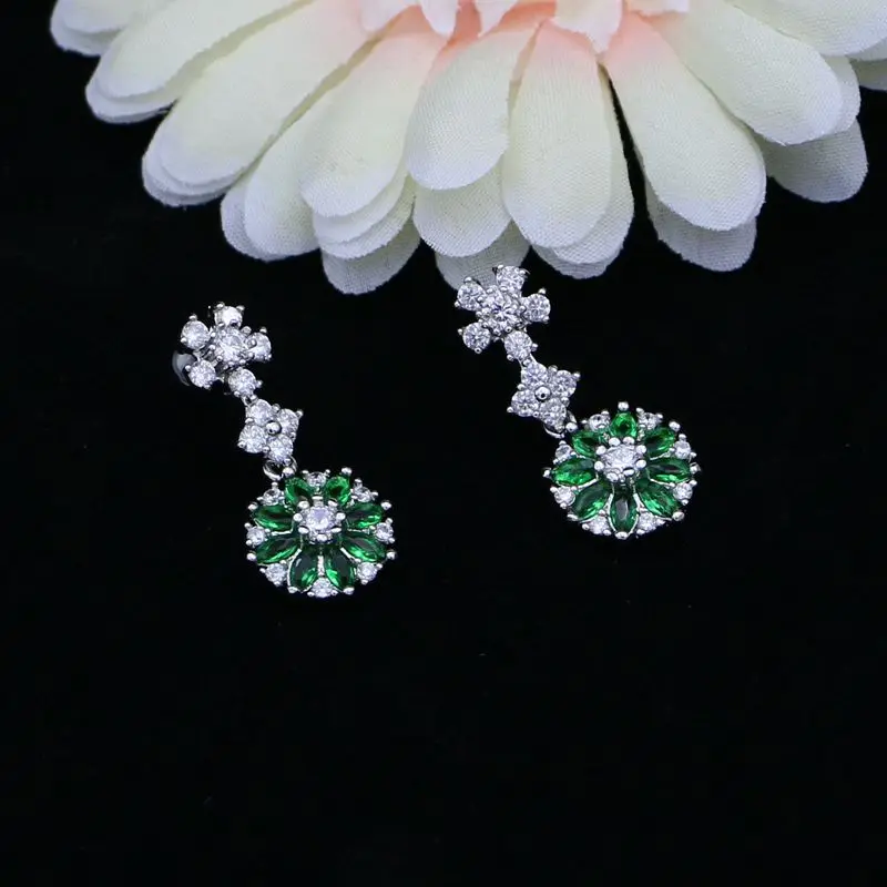 Элегантные ювелирные изделия из стерлингового серебра 925 пробы зеленые