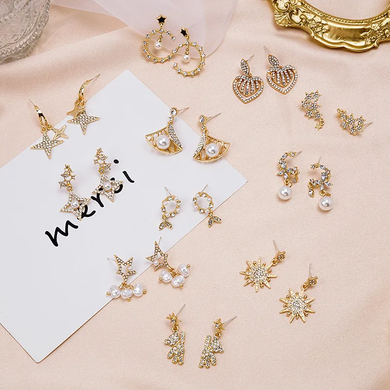 

Hot sell Star Moon Heart Crystal Pendant Earrings for Women girls Fashion Rhinestone Geometric Charms Stud Ear Jewelry Gifts