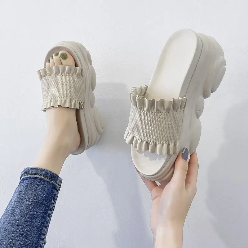 

Shoes Low Slippers Casual On A Wedge Slipers Women Slides Platform Luxury 2021 Soft Summer Leisure Fashion Rome Hoof Heels