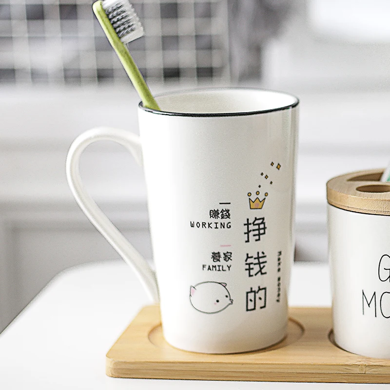 

Couple cartoon set mouthwash cup Family of three wash Set toothbrush cup High-grade ceramics Home Hotel Supplies