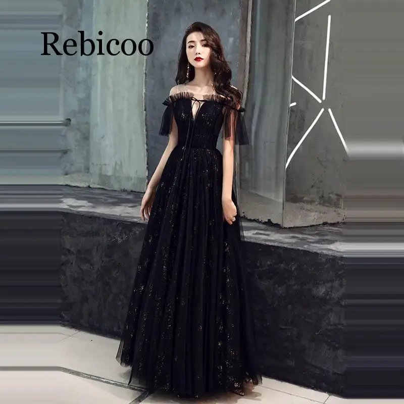 Новинка 2019 модное блестящее черное светоотражающее платье на одно плечо