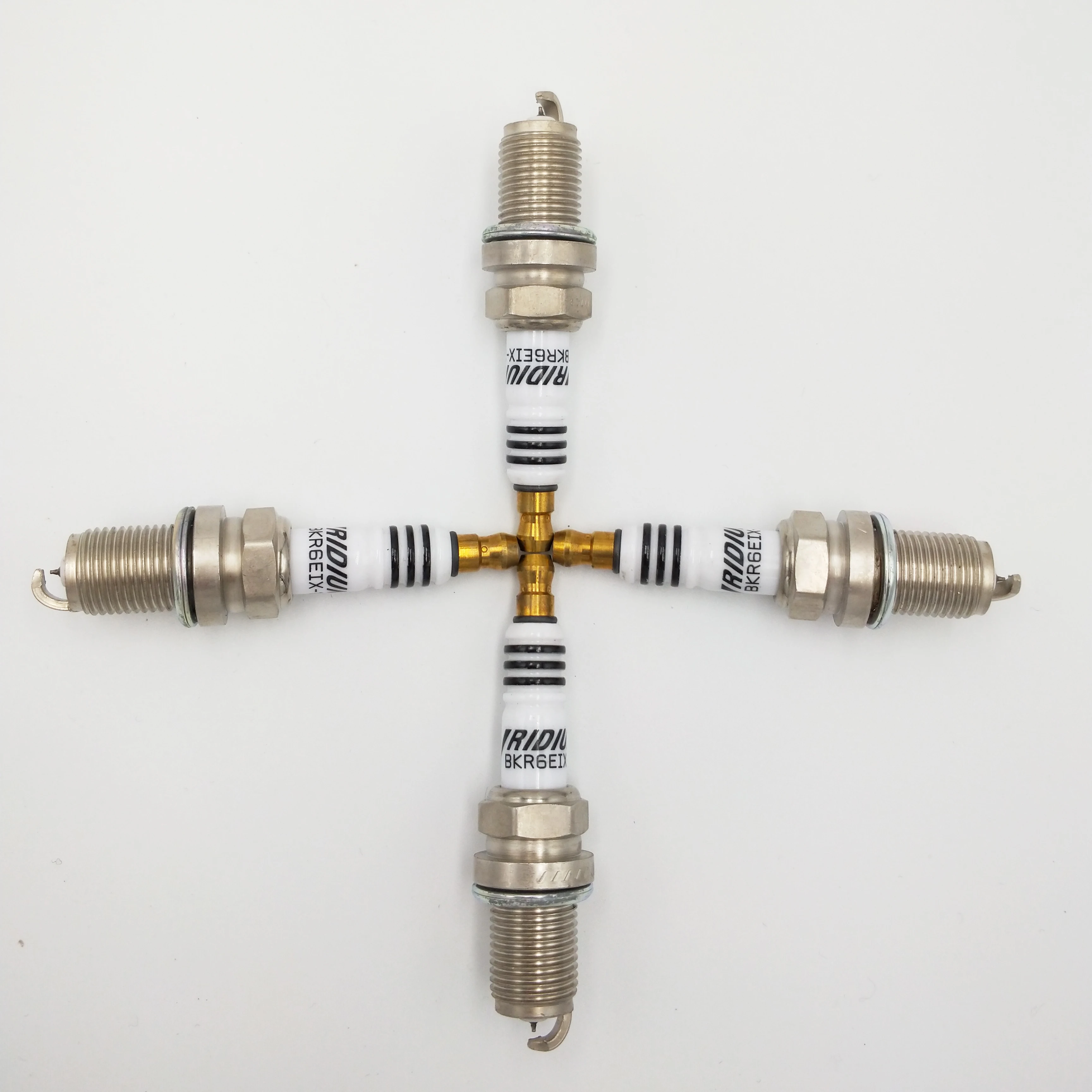 4 шт. BKR6EIX-11 4272 BKR6EIX 11 иридиевая силовая Свеча зажигания для Toyota Lexus Suzuki Subaru BKR6EIX11 |