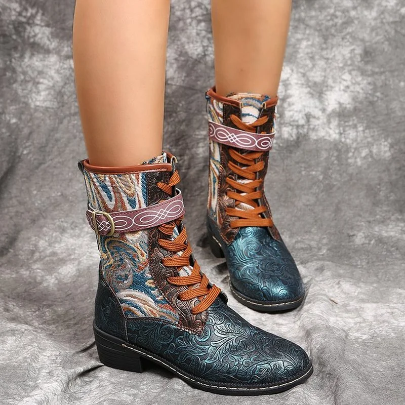 

2021 Women Winter Boots for Women Fashion Embossed Leather Splicing Fancy Pattern Lace Up Zipper Flat Short Boots Ladies Shoes