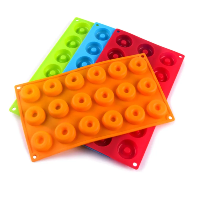 

Силиконовая форма для выпечки, 18 ячеек