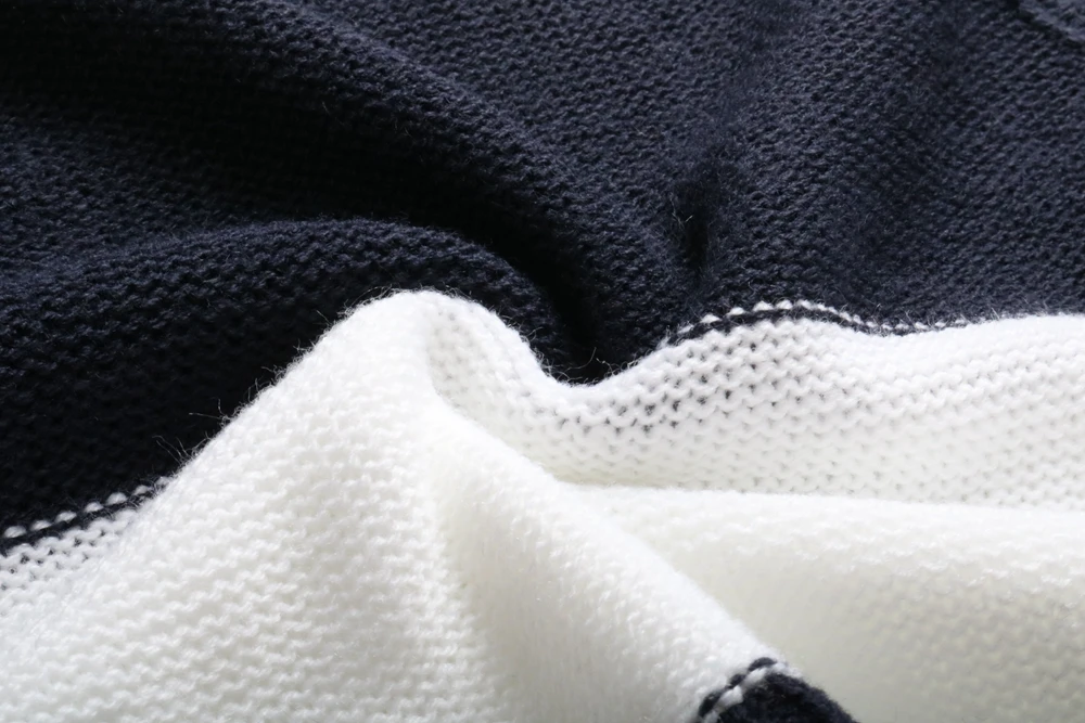 

Fashion Winter Sweater Women Striped Plus Size 4XL Crop Sweaters Knited 2021 Fall Casual Loose Sexy V Neck Tops Warm Oversized