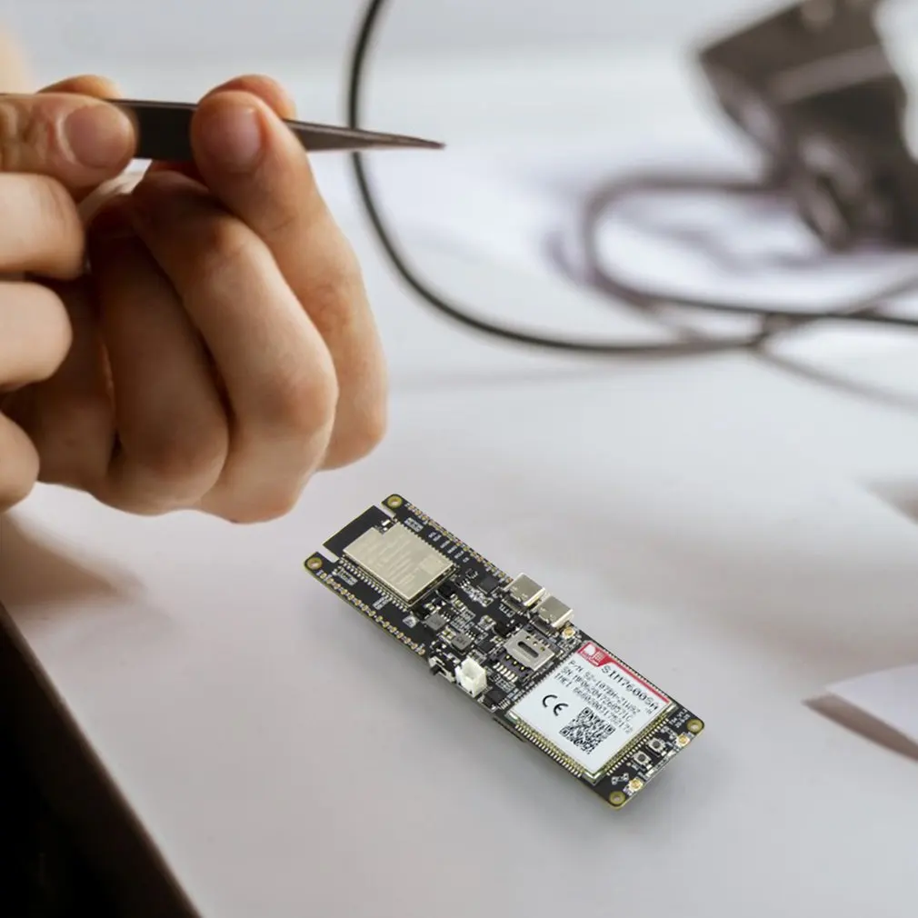 

Сетевой модуль LILYGO T-SIM7600SA-H CH9102F QFN24, солнечная зарядка, макетная плата BLE 18560, держатель аккумулятора, Wi-Fi