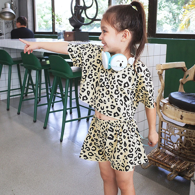 Детская одежда для девочек Корейская версия футболка с леопардовым принтом и