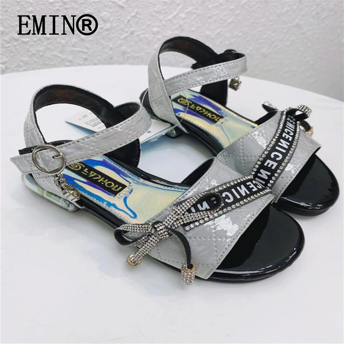 Босоножки принцессы для девочек Новинка лета 2021 модные украшения с бантом и