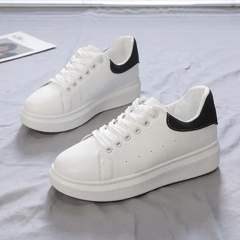 

Autumn Women's White Shoes Women's 2020 Japanese Color Matching Sneakers Casual Shoes Daisy Printed Women's Shoes Sneakers