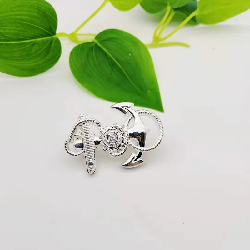 Silver США темно-синий металлический значок esmalte булавки воротник мужской костюм аксессуары ретро роскошный воротник брошь на воротник - Окраска металла: Silver