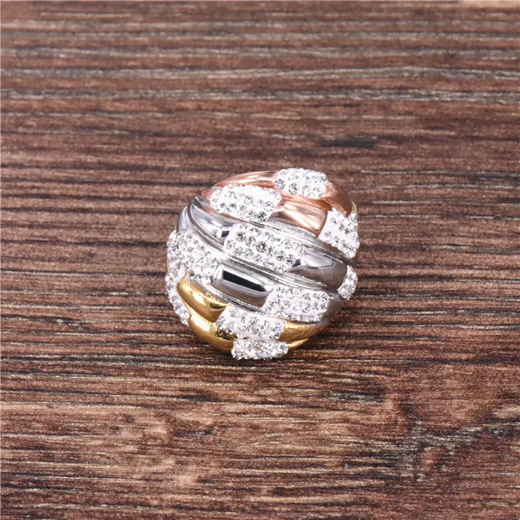 

Wholesale Fine Jewelry three color plated argil finger ring high quality jewelry titanium steel casting crystal rings