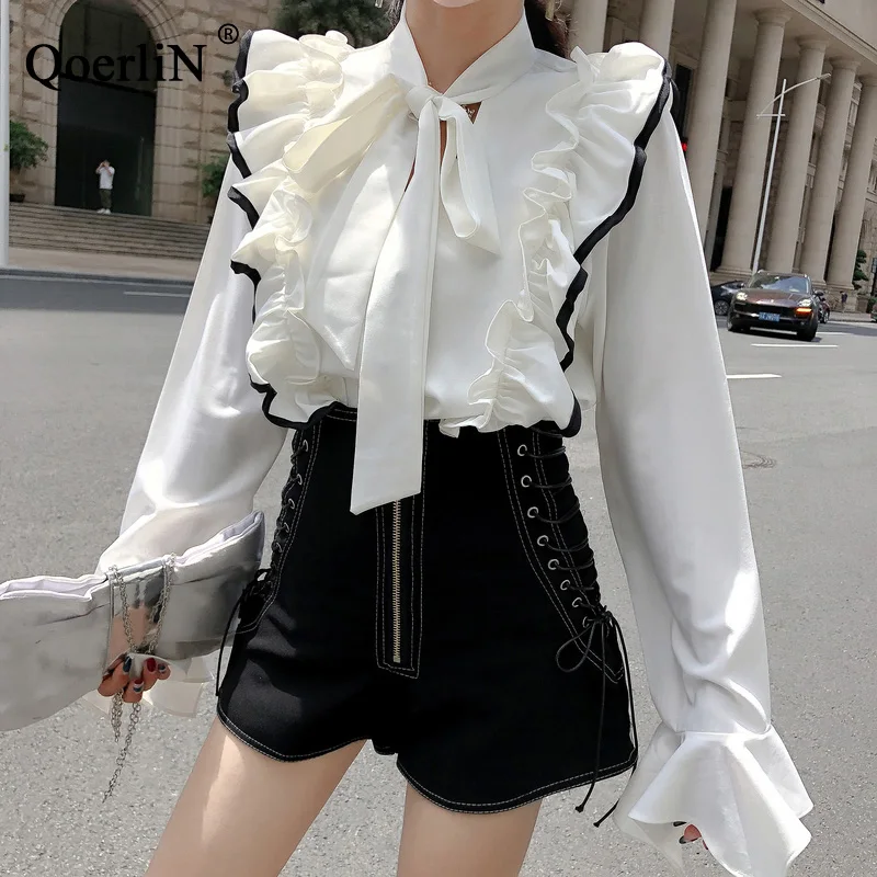 【Комплект из 2 предметов белая блузка черные сексуальные джинсовые шорты с