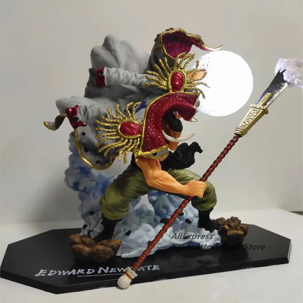 Экшн фигурка Эдвард Ньюгейт из ПВХ со светодиодным ударным эффектом аниме белой