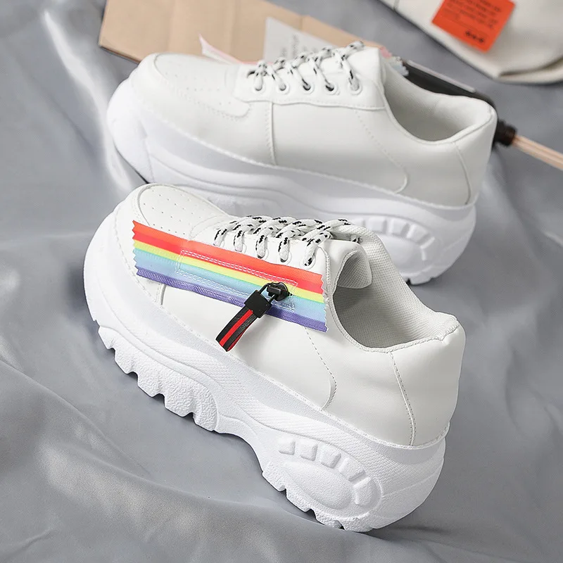 Женские кроссовки на массивной платформе Вулканизированная подошва