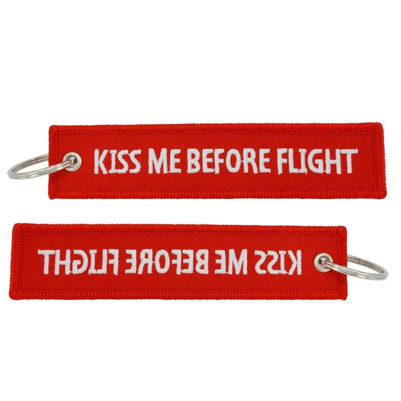 Фото Брелок для ключей Kiss Me перед полетом с красной вышивкой Багаж и сумки Брелок для ключей Kiss Me перед полетом с красной вышивкой Багаж и сумки