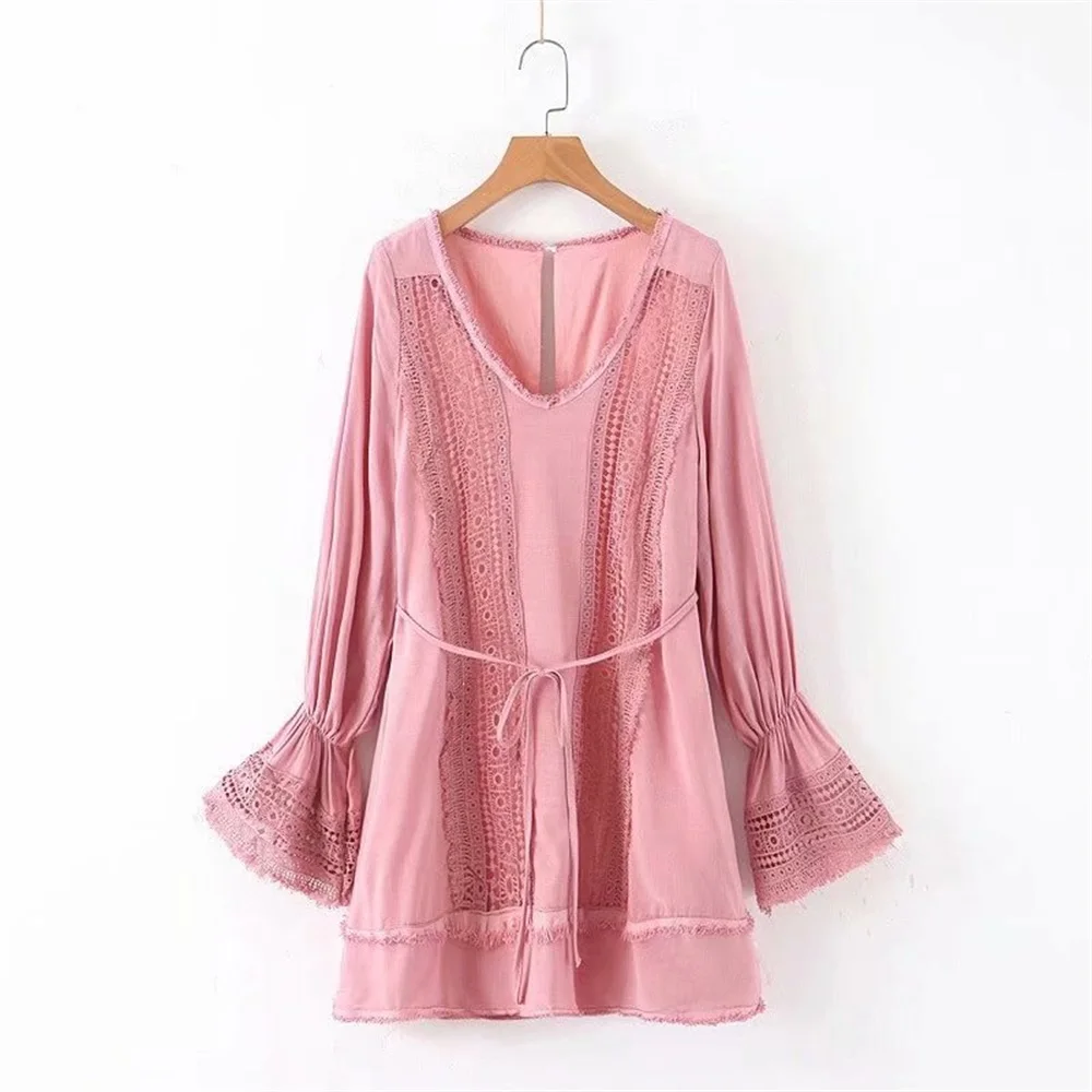 Мини платье женское весеннее кружевное с рукавами фонариками и