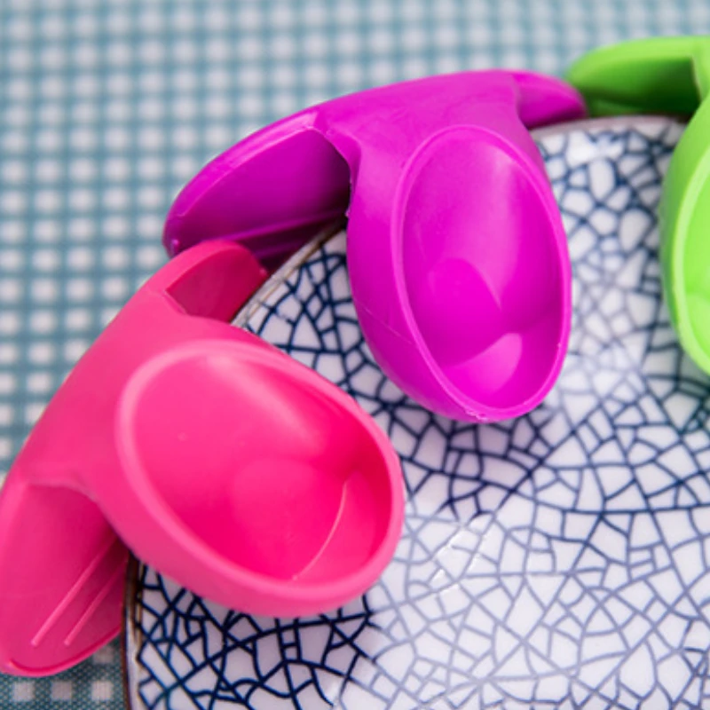 

Heat Insulation Hand Clip Pot Clip High Quality Kitchen Baking Silicone Heat Insulation Clip Glove Microwave Protective Clip