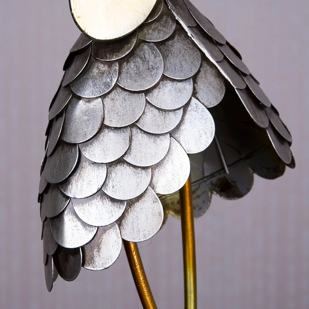 

Iron Music Girls Model Modern Home decor Accessories for Living Room Girl Crafts Figurines Holiday Gifts Christmas decor