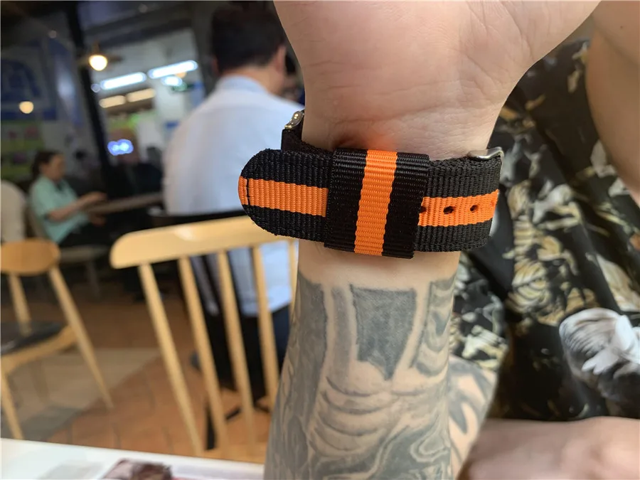 Ремешок тканый нейлоновый для Apple Watch Series 5 4 3 2 сменный Браслет с цветной пряжкой 38