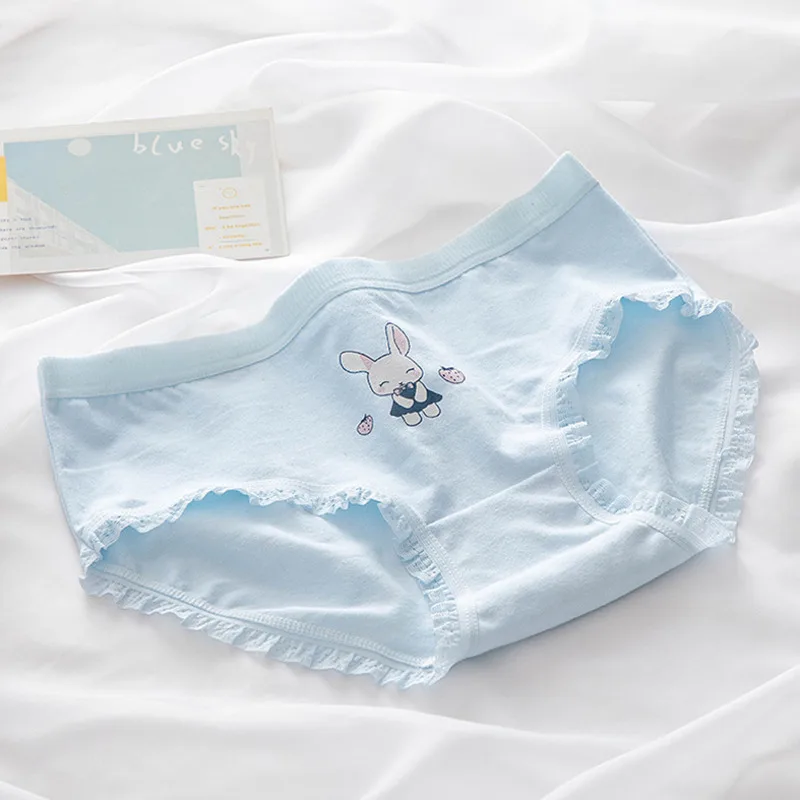 

Sweet Japanese Shorts Female Strawberry Rabbit Print Seamless Panties For Women Kawaii Lingerie Comfortable Cotton Underwear