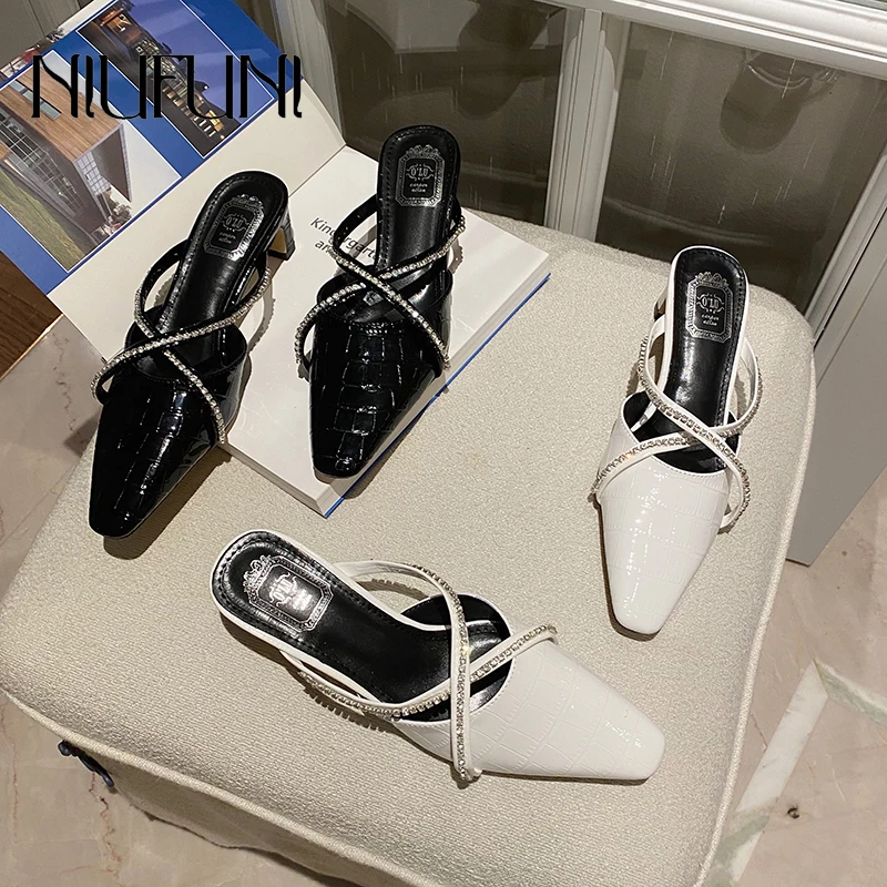 

Summer Outdoor Pointed Women's Slippers Rhinestone Cross Strap Slides Shoes Crocodile Pattern Muller Shoes Pumps Slip-On Hollow