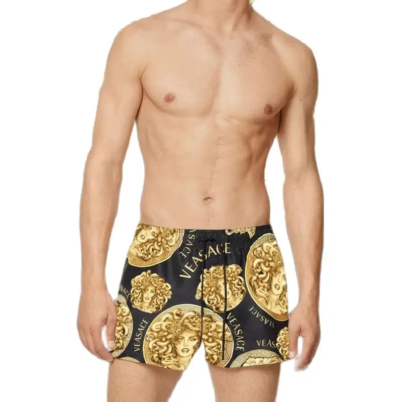 

2021 summer new men's shorts personality fashion printing casual loose beach pants