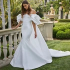 Атласное свадебное платье с открытыми плечами, со съемным шлейфом